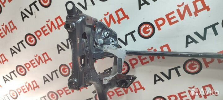 Балка передняя Audi A6 4G CGW 18.04.2011