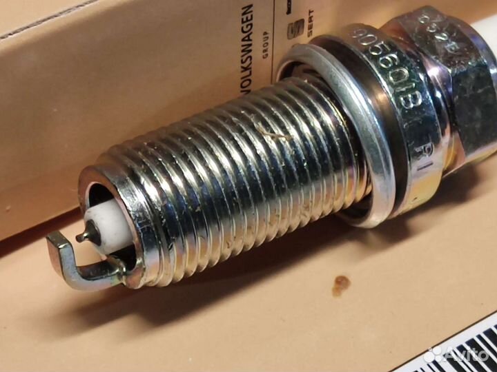 Свечи зажигания 06K905601B 06K905611C Audi Q5