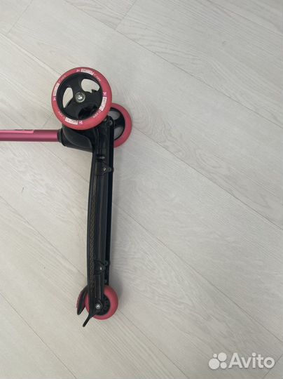 Самокат Y Scoo