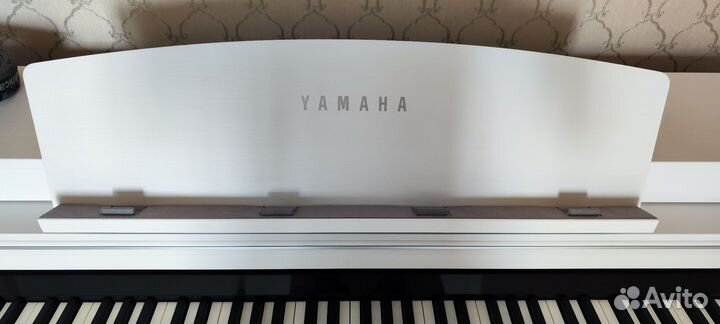 Цифровое пианино Yamaha CSP