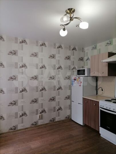 1-к. квартира, 42 м², 2/10 эт.