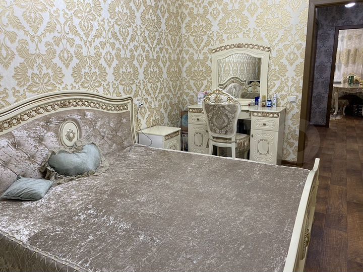 2-к. квартира, 54 м², 3/9 эт.