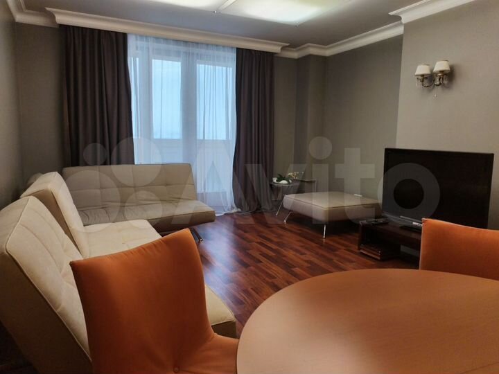 3-к. квартира, 85 м², 9/9 эт.