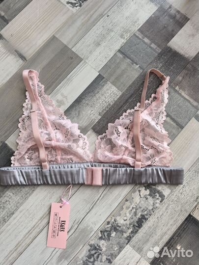 Бюстгальтер М