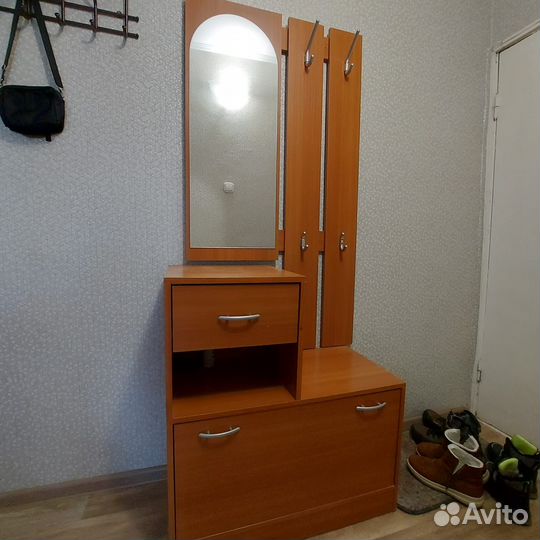 Продается прихожая