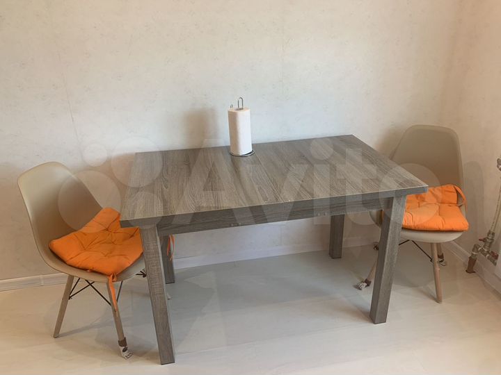 2-к. квартира, 55 м², 2/5 эт.