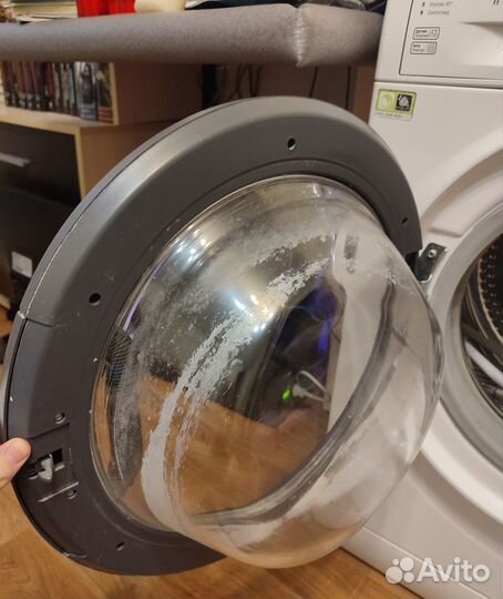 Стиральная машина Hotpoint Ariston на запчасти