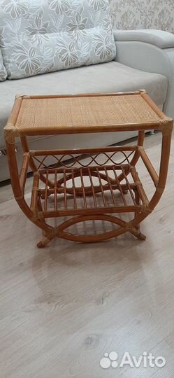 Столик плетеный из Ротанга