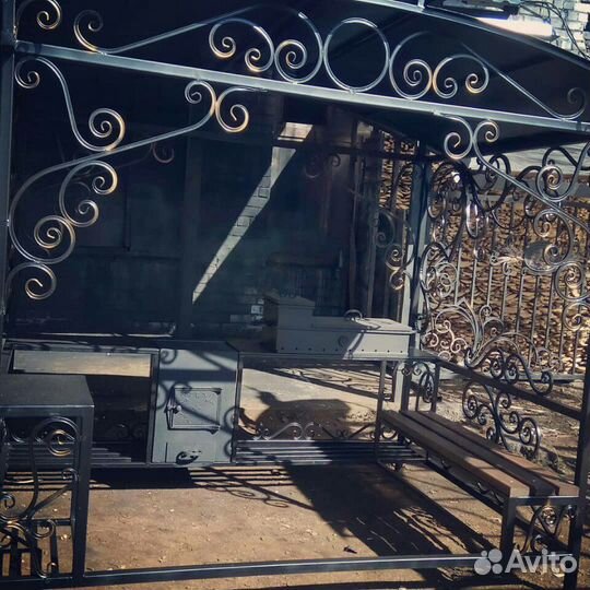 Мангал беседка с печкой и скамейкой