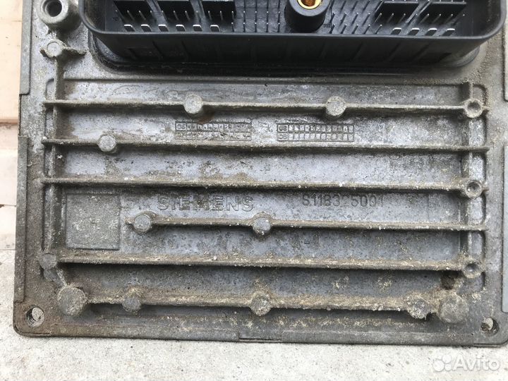 Блок управления двигателем Ford Focus 2 1333603