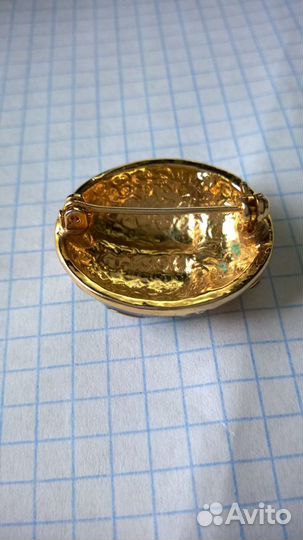 Продаю Брошки винтажные