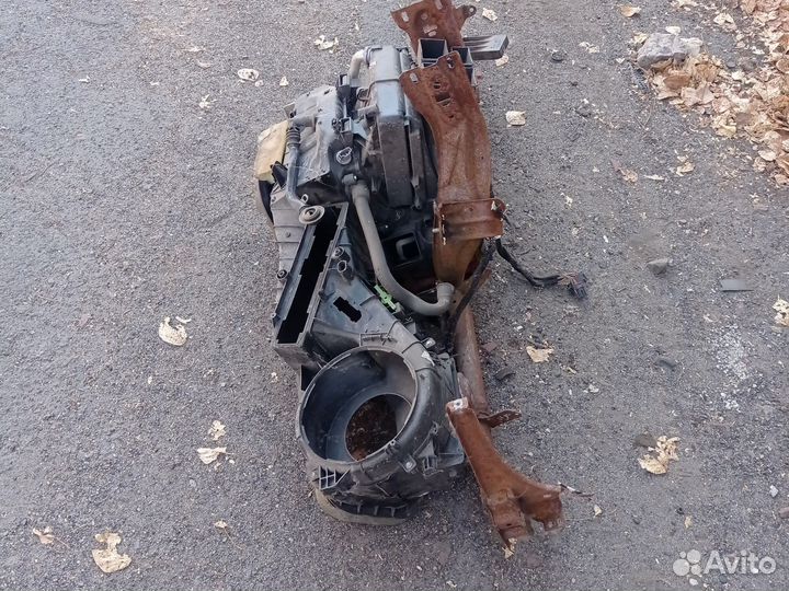 Печка Volkswagen Jetta 6 2012 год