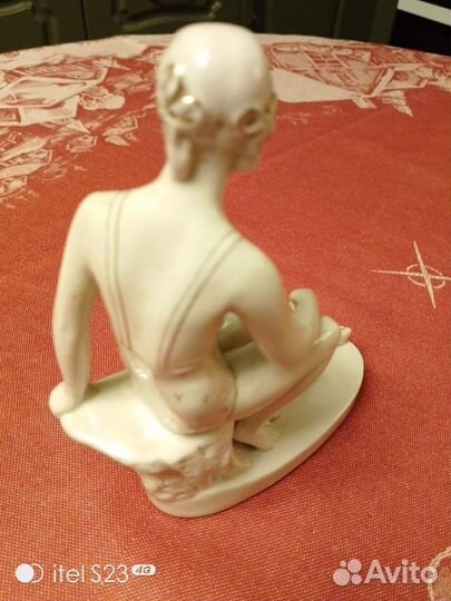 Статуэтка фарфор СССР