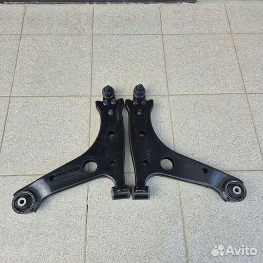 Рычаги передние Chevrolet Lacetti новые Корея