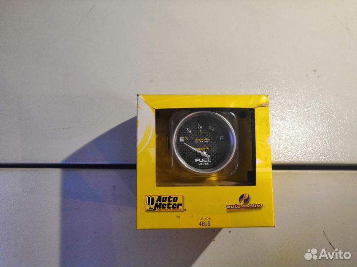 Указатель уровня топлива в баке