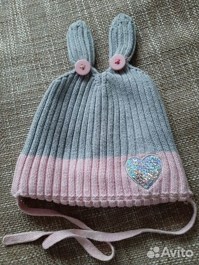 Шапка демисезонная на девочку 46-48р 1-2 года