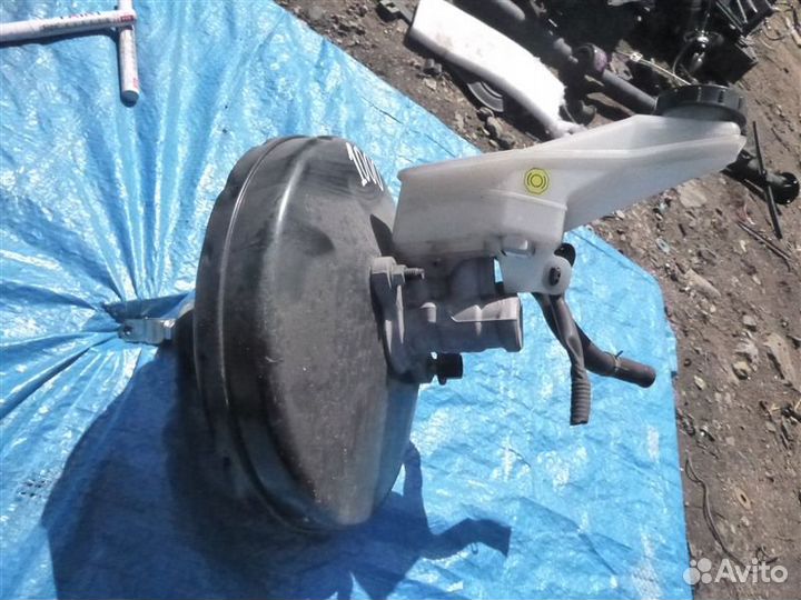 Главный тормозной цилиндр Nissan X-Trail NT31