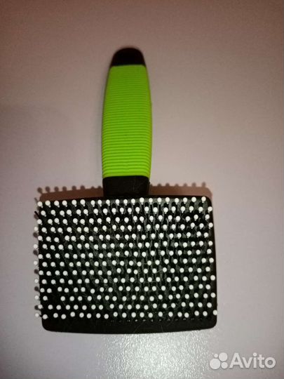 Расчёска-чесалка для короткошерстных животных