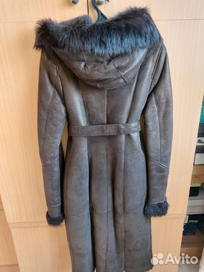 Дубленка натуральная женская 42 44 с капюшоном