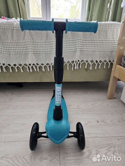 Самокат трехколесный Дерзкий светящиеся колеса