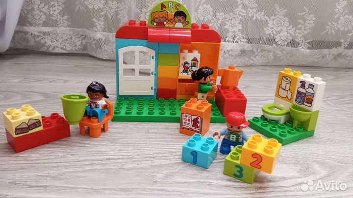 Lego duplo пиццерия и детский сад