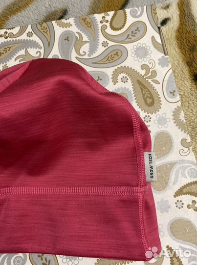 Шапка женская спортивная