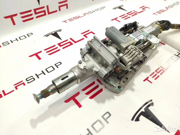 Рулевая колонка Tesla Model S 2016 1013033-00-A