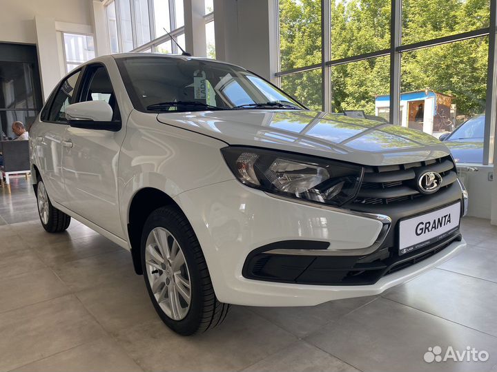 LADA Granta 1.6 МТ, 2023, 1 км