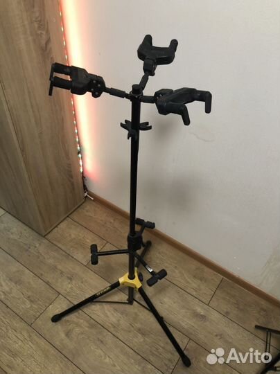 Стойка для гитары hercules gs432B для 3 гитар