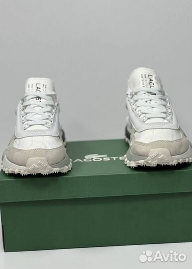 Кроссовки Lacoste долговечные