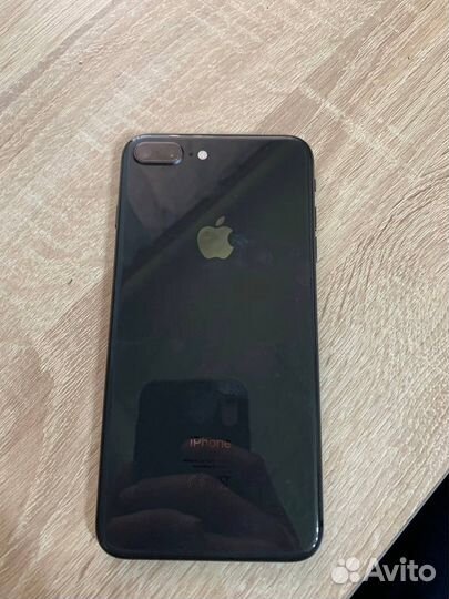 iPhone 8 Plus, 128 ГБ