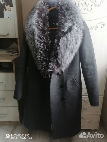 Пальто женское зимнее 42