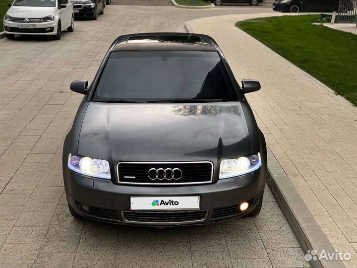 Audi A4 1.8 AT, 2001, 245 845 км