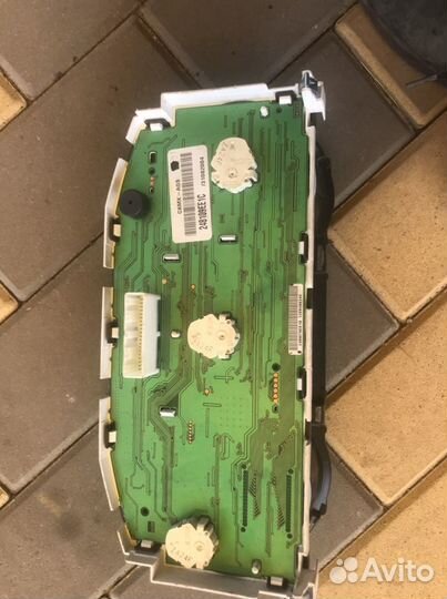 Щиток приборов nissan tiida