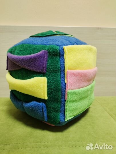 Развивающая игрушка для собак - нюхательный кубик