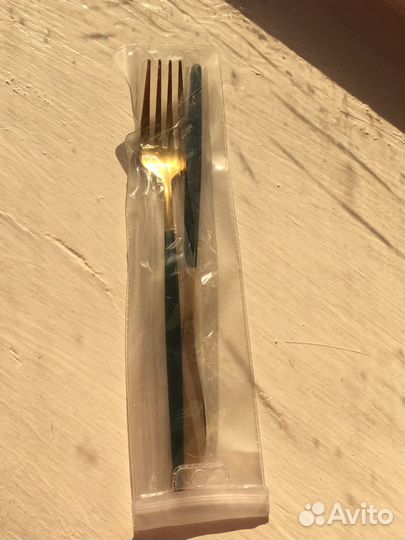 Столовые приборы