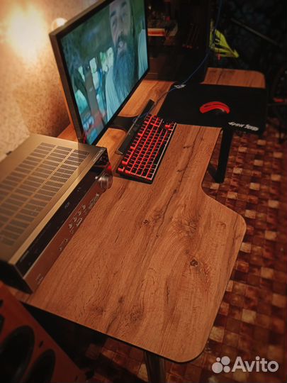Компьютерный стол бу