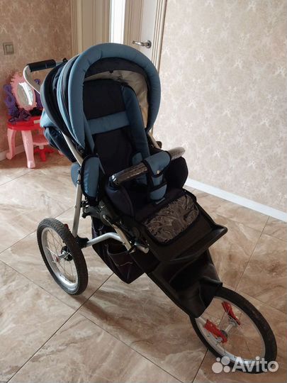 Коляска с большими колесами