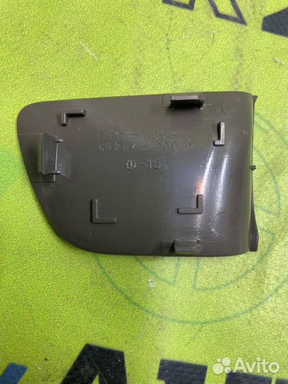 Накладка внутренней ручки двери левая Camry ACV30