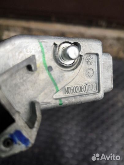 Замок зажигания Renault