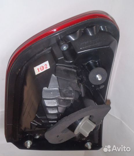 Peugeot 4007 Задний Фонарь