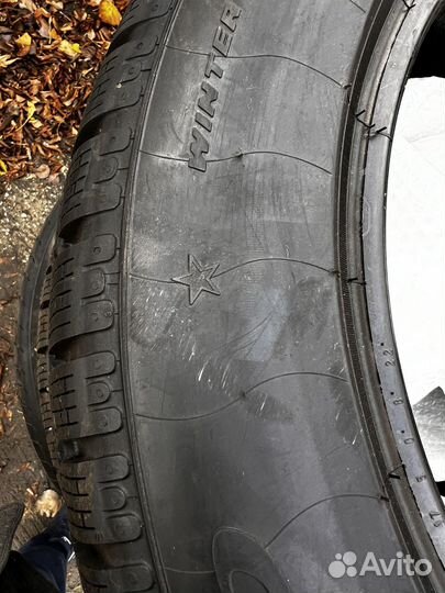 Pirelli Winter Sottozero 225/55 R17