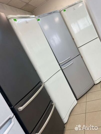 Холодильники в рабочем состоянии