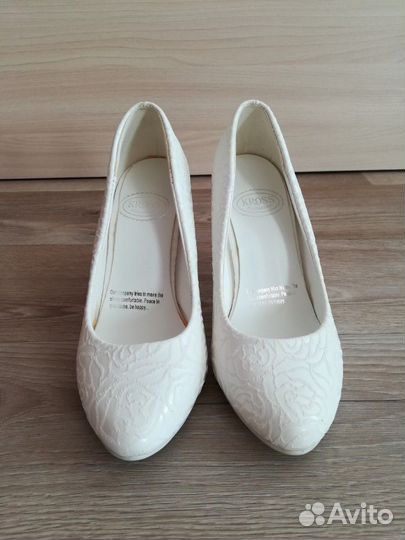 Туфли белые свадебные