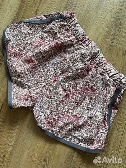 Шорты adidas женские, детские xs на девочку