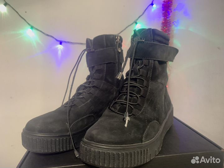 Ботинки женские