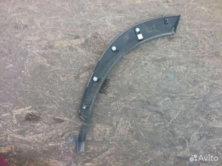 Накладка двери задней правой Lexus NX