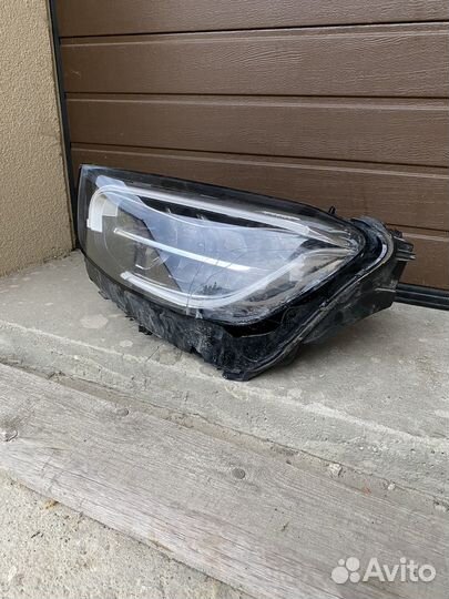 Фара передняя левая mercedes glc