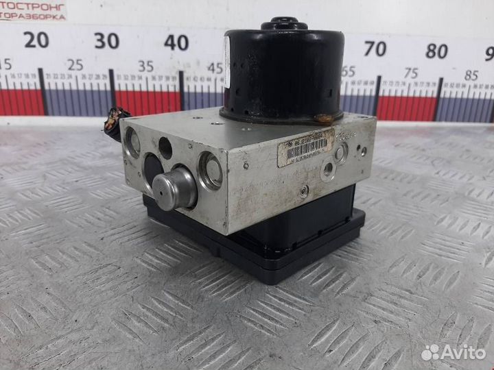 Блок ABS Nissan Pathfinder R51 2006 47660EB40A