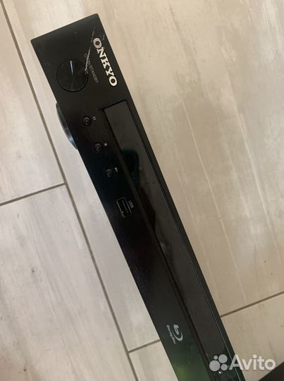 Blu-ray проигрыватель Onkyo BD-SP309